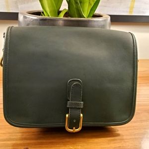 Vintage Coach Green Saddle Pouch Crossbody
